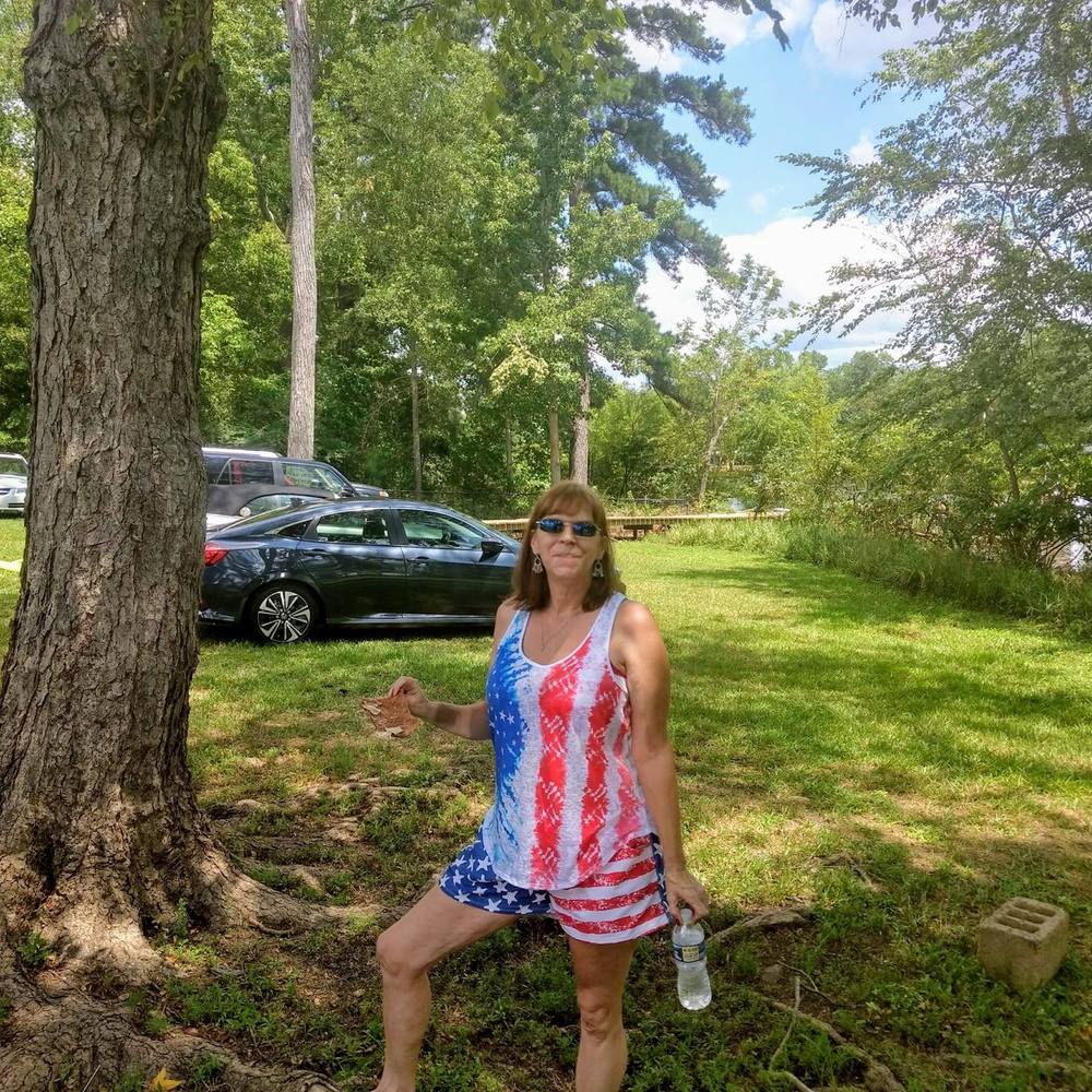 Meet your Posher, Lisa